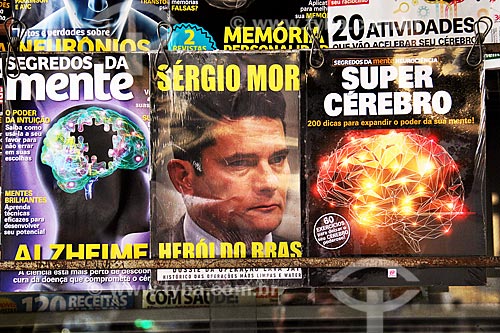  Magazines for sale on newsstands - Magazine cover with a photo of Judge Sérgio Moro - Rio de Janeiro city - Rio de Janeiro state (RJ) - Brazil
