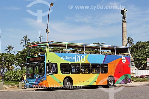  Sightseeing tour bus in General Tiburcio Square  - Rio de Janeiro city - Rio de Janeiro state (RJ) - Brazil