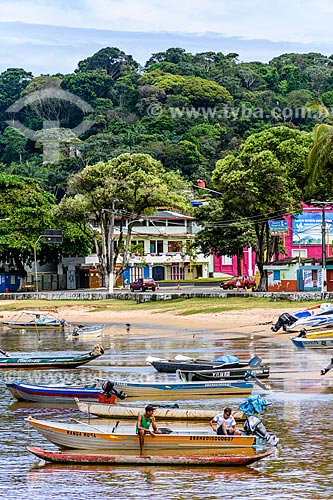  Canoes - Contas River waterfront  - Itacare city - Bahia state (BA) - Brazil