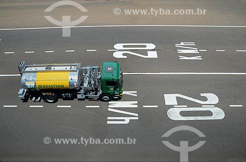  Tanker truck - Viracopos International Airport runway  - Campinas city - Sao Paulo state (SP) - Brazil