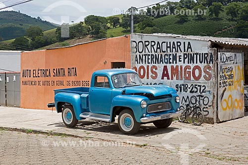  Chevrolet Brasil 3100 (1962) restored - Piu Piu mechanic garage  - Carmo de Minas city - Minas Gerais state (MG) - Brazil