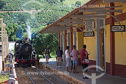  Train of The Baldwin Locomotive Works 1424, USA 59712 (1927) - that makes the sightseeing between the cities of Sao Lourenco and Soledade de Minas - arriving at the Soledade de Minas Train Station  - Soledade de Minas city - Minas Gerais state (MG) - Brazil