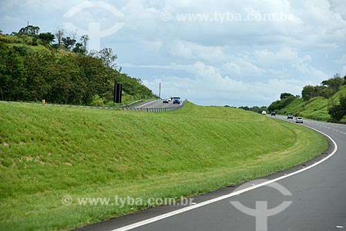  Traffic - snippet of Bandeirantes Highway (SP-348)  - Campinas city - Sao Paulo state (SP) - Brazil