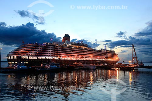  Green Victoria Cruise Ship berthed - during sunset in Manaus Port  - Manaus city - Amazonas state (AM) - Brazil
