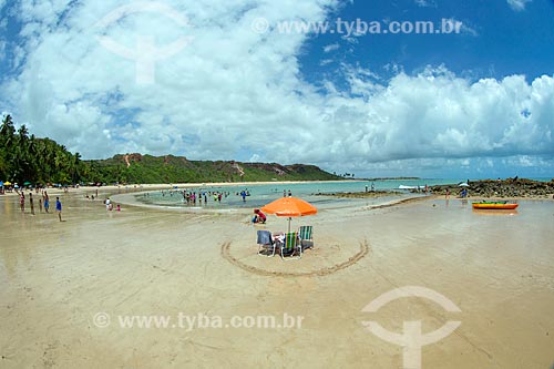  Bathers - Coqueirinhos Beach  - Conde city - Paraiba state (PB) - Brazil