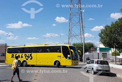  Bus maneuvering - Monteiro city center neighborhood  - Monteiro city - Paraiba state (PB) - Brazil