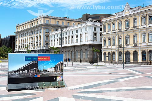  Publicity - XV de Novembro square showing the difference between the before and after of the works of the Porto Maravilha  - Rio de Janeiro city - Rio de Janeiro state (RJ) - Brazil