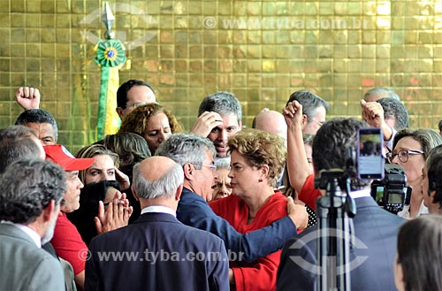  Jorge Viana and President Dilma Rousseff - Alvorada Palace - after the approval in the Federal Senate  - Brasilia city - Distrito Federal (Federal District) (DF) - Brazil