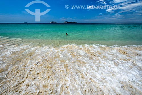  View of Natural Monument of Cagarras Island from Ipanema Beach  - Rio de Janeiro city - Rio de Janeiro state (RJ) - Brazil