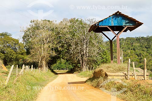  Old train stop of the Guarani-Rio Pomba line - deactivated in 1975 - on the banks of dirt road in the rural area of the city of Guarani  - Guarani city - Minas Gerais state (MG) - Brazil