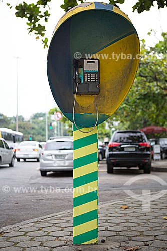  Detail of public telephone - Borges de Medeiros Avenue  - Rio de Janeiro city - Rio de Janeiro state (RJ) - Brazil