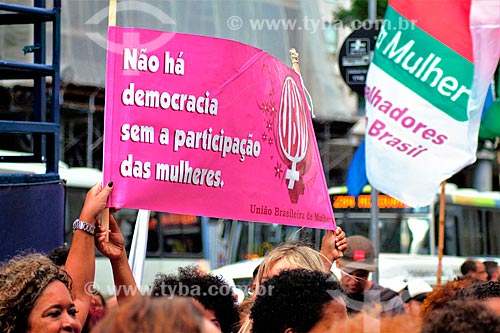  Poster that say: There is no democracy without the participation of women - during manifestation the International Womens Day  - Rio de Janeiro city - Rio de Janeiro state (RJ) - Brazil