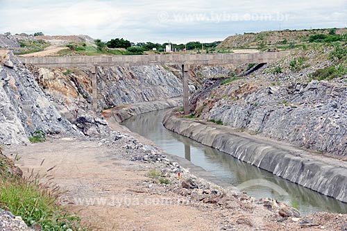  Construction site of irrigation canal of the Project of Integration of Sao Francisco River with the watersheds of Northeast setentrional  - Sertania city - Pernambuco state (PE) - Brazil