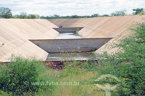  Construction site of irrigation canal of the Project of Integration of Sao Francisco River with the watersheds of Northeast setentrional  - Sertania city - Pernambuco state (PE) - Brazil