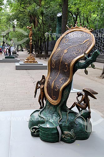  La danza del tiempo (Dance of time) sculpture - 1977 - exhibition in the outdoor - Museo Nacional de Antropologia (National Museum of Anthropology of Mexico)  - Mexico city - Federal District - Mexico