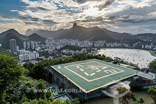  Heliport - Urca Mountain - with the Botafogo neighborhood in the background  - Rio de Janeiro city - Rio de Janeiro state (RJ) - Brazil