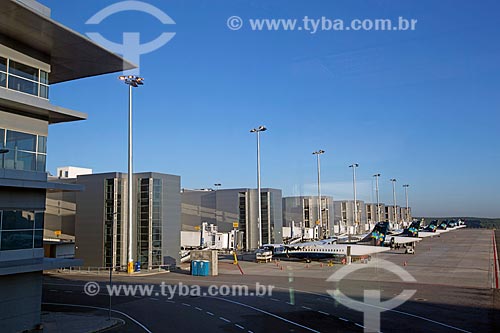  Airplane - runway of the Viracopos International Airport  - Campinas city - Sao Paulo state (SP) - Brazil