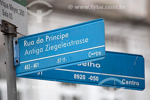  Plaque with the name of the Principe Street (Prince Street)  - Joinville city - Santa Catarina state (SC) - Brazil
