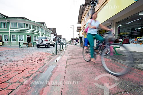  Bike lane - Luiz Abry Street  - Pomerode city - Santa Catarina state (SC) - Brazil