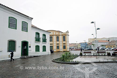  View of the Anita Garibaldi Museum (1735) from Julian Republic Square  - Laguna city - Santa Catarina state (SC) - Brazil
