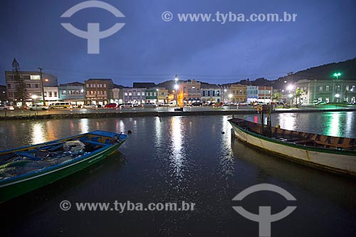  View of the Laguna wharf at night  - Laguna city - Santa Catarina state (SC) - Brazil