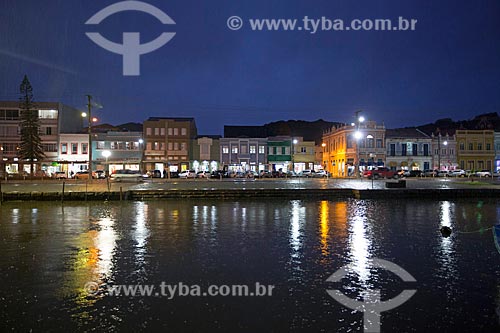  View of the Laguna wharf at night  - Laguna city - Santa Catarina state (SC) - Brazil