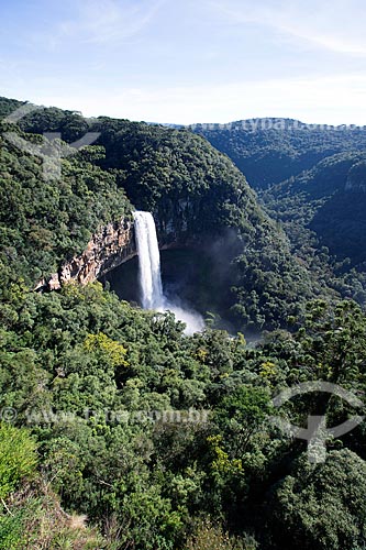  View of the Caracol Cascade - Caracol State Park  - Canela city - Rio Grande do Sul state (RS) - Brazil