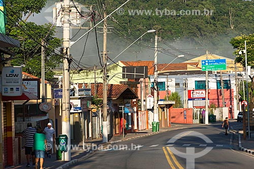  Fog - Coronel Ramalho Street near to Nine of July Square  - Guararema city - Sao Paulo state (SP) - Brazil