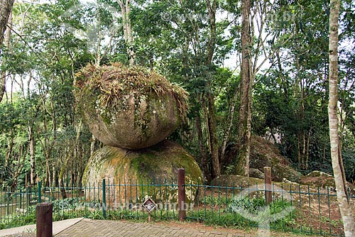  Pedra Montada (Mounted Stone) - Pedra Montada Municipal Park  - Guararema city - Sao Paulo state (SP) - Brazil