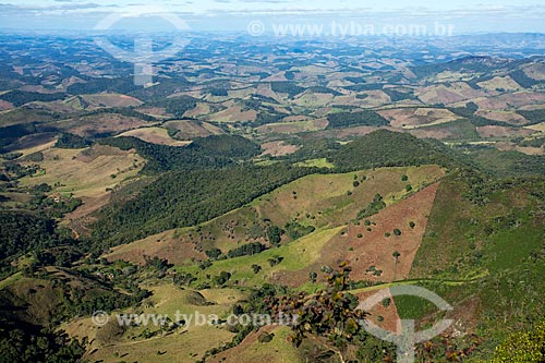  General view of the Ibitipoca State Park during the Janela do Ceu circuit trail  - Lima Duarte city - Minas Gerais state (MG) - Brazil