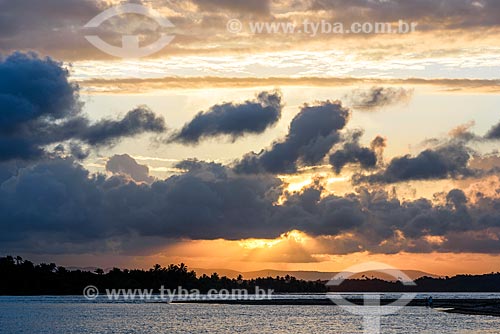  View of the sunset from Barra Grande village waterfront  - Marau city - Bahia state (BA) - Brazil