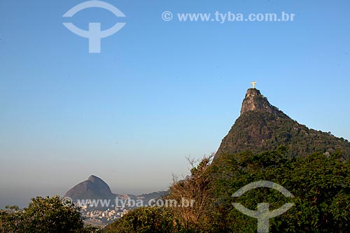  View of the Christ the Redeemer from Mirante Dona Marta  - Rio de Janeiro city - Rio de Janeiro state (RJ) - Brazil