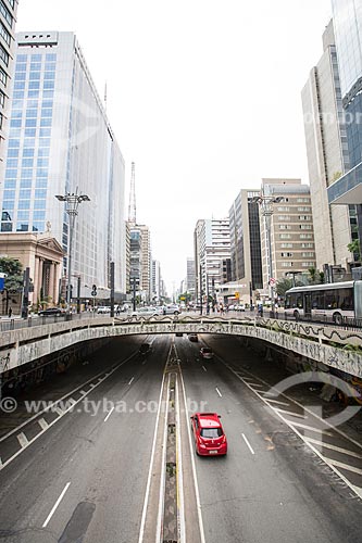  View of the gap of Jose Roberto Fanganiello Melhem Tunnel to Paulista Avenue  - Sao Paulo city - Sao Paulo state (SP) - Brazil
