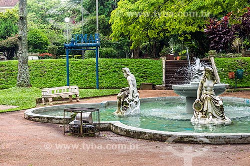  Fountain - garden of the Moinhos de Vento Water Treatment Station (1928) - also known as Hidraulica Moinhos de Vento  - Porto Alegre city - Rio Grande do Sul state (RS) - Brazil