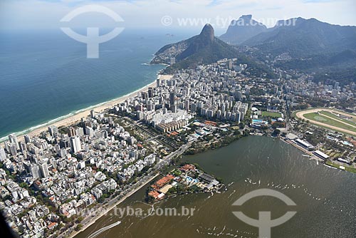  Aerial photo of the Garden of Allah with the Morro Dois Irmaos (Two Brothers Mountain) and Rock of Gavea in the background  - Rio de Janeiro city - Rio de Janeiro state (RJ) - Brazil