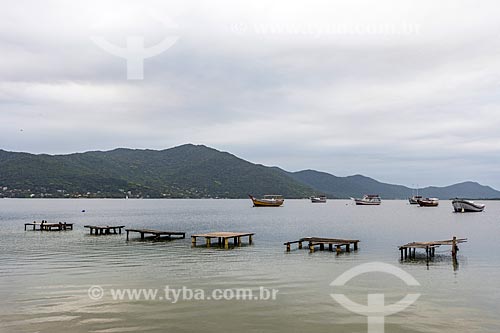  View of Conceicao Lagoon from Rendeiras Avenue (Lacemakers Avenue)  - Florianopolis city - Santa Catarina state (SC) - Brazil