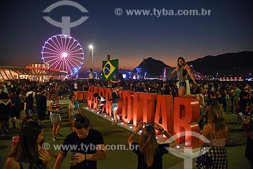  People photographing the placard that says: #Acreditar - entrance of the Rock in Rio 2017 - Rio 2016 Olympic Park  - Rio de Janeiro city - Rio de Janeiro state (RJ) - Brazil