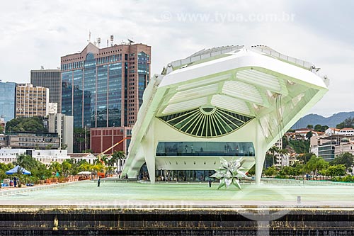  View of the Amanha Museum (Museum of Tomorrow) from Guanabara Bay  - Rio de Janeiro city - Rio de Janeiro state (RJ) - Brazil