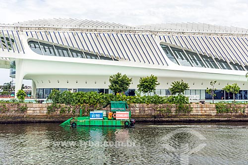  View of ecoboat - boat with equipment that collects floating solid waste in the water - near to Amanha Museum (Museum of Tomorrow)  - Rio de Janeiro city - Rio de Janeiro state (RJ) - Brazil