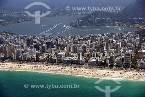  Aerial photo of the Ipanema Beach with the Rodrigo de Freitas Lagoon in the background  - Rio de Janeiro city - Rio de Janeiro state (RJ) - Brazil