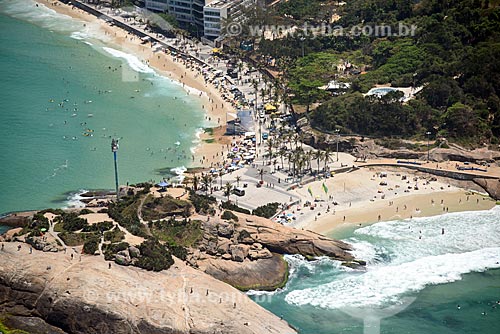  Aerial photo of the Arpoador Stone with the Arpoador Beach - to the left - and the Diabo Beach (Devil Beach) - to the right  - Rio de Janeiro city - Rio de Janeiro state (RJ) - Brazil