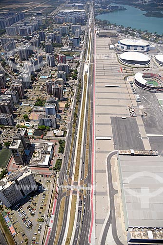  Aerial photo of the Embaixador Abelardo Bueno Avenue with the Rio 2016 Olympic Park to the right  - Rio de Janeiro city - Rio de Janeiro state (RJ) - Brazil