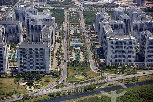  Aerial photo of the Cidade Jardim residential condominium  - Rio de Janeiro city - Rio de Janeiro state (RJ) - Brazil