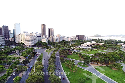  Picture taken with drone of the Infante Dom Henrique Avenue with the buildings from the city center of Rio de Janeiro in the background  - Rio de Janeiro city - Rio de Janeiro state (RJ) - Brazil