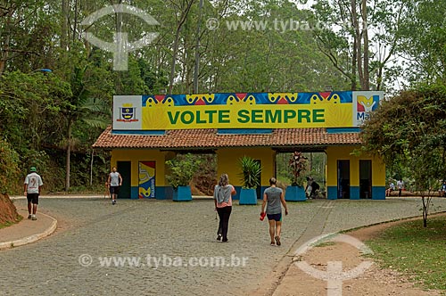  Entrance of the Saint Lucy Grotto Ecological Park  - Maua city - Sao Paulo state (SP) - Brazil