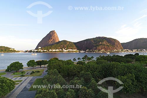  Picture taken with drone of the Botafogo Bay with the Sugarloaf in the background  - Rio de Janeiro city - Rio de Janeiro state (RJ) - Brazil