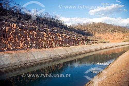  View of channel of the Project of Integration of Sao Francisco River with the watersheds of Northeast setentrional  - Custodia city - Pernambuco state (PE) - Brazil