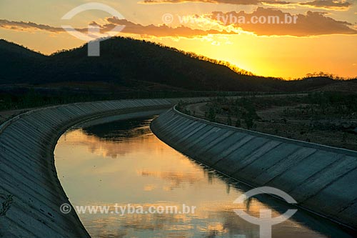  View of the sunset from channel of the Project of Integration of Sao Francisco River with the watersheds of Northeast setentrional  - Custodia city - Pernambuco state (PE) - Brazil