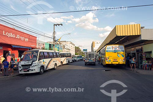 View of bus terminal - Sao Francisco Street with minibus, van and bus  - Juazeiro do Norte city - Ceara state (CE) - Brazil