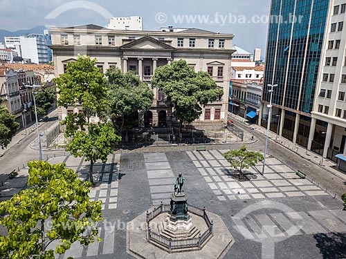 Picture taken with drone of the Largo de Sao Francisco de Paula Square with the statue of Jose Bonifacio and Institute of Philosophy and Social Sciences of the Federal University of Rio de Janeiro  - Rio de Janeiro city - Rio de Janeiro state (RJ) - Brazil